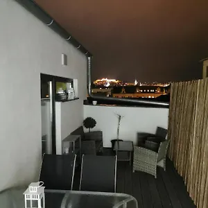 Apartment Haas Downtown With Parking 